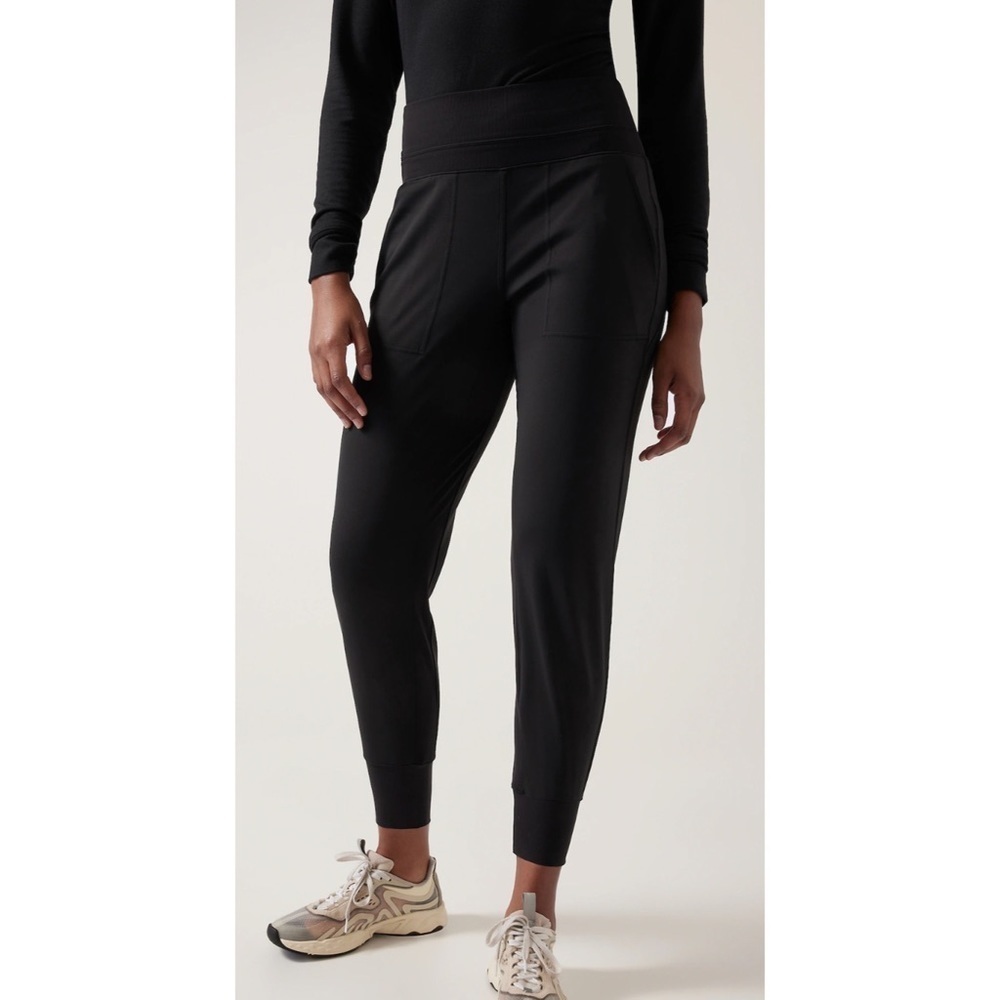 Athleta Black Sculptek Light Athleisure Workout Venice Jogger Pants 597888 EUC S